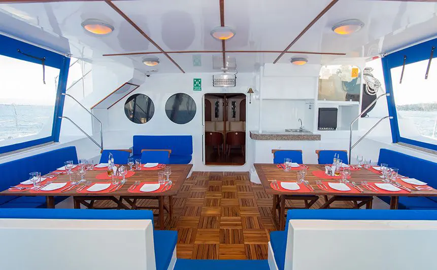 Dining in Nemo II Galapagos cruises